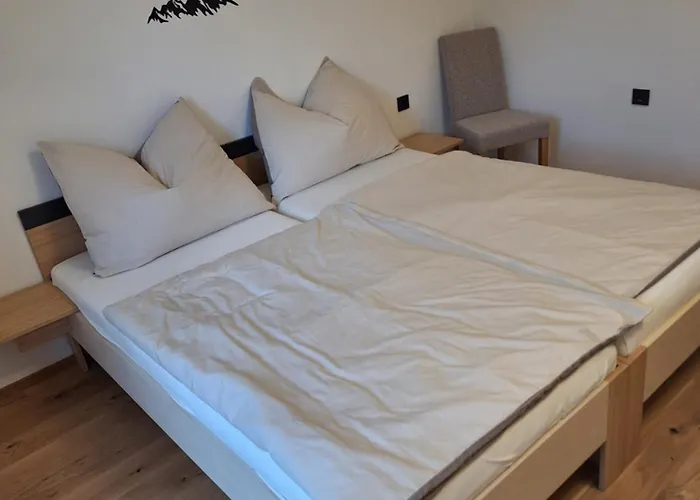 Summit View Apartment *